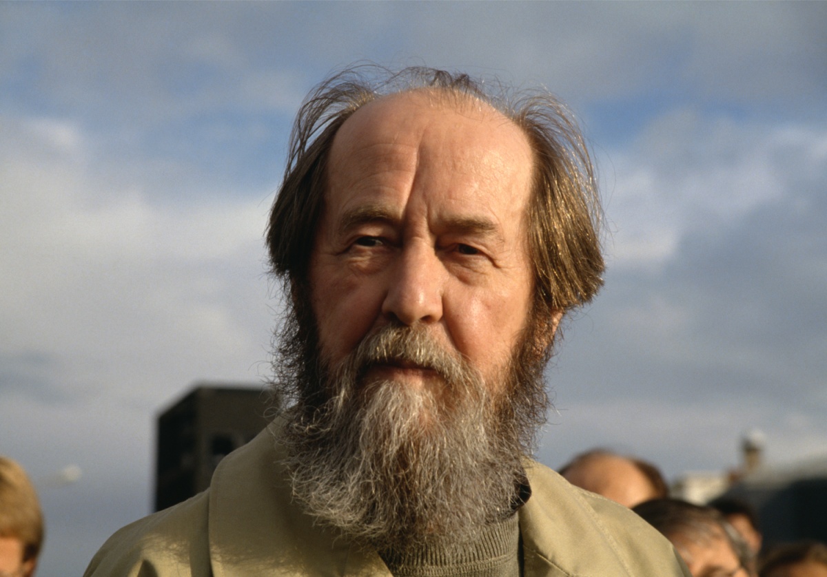 Александр Солженицын: штрихи к портрету