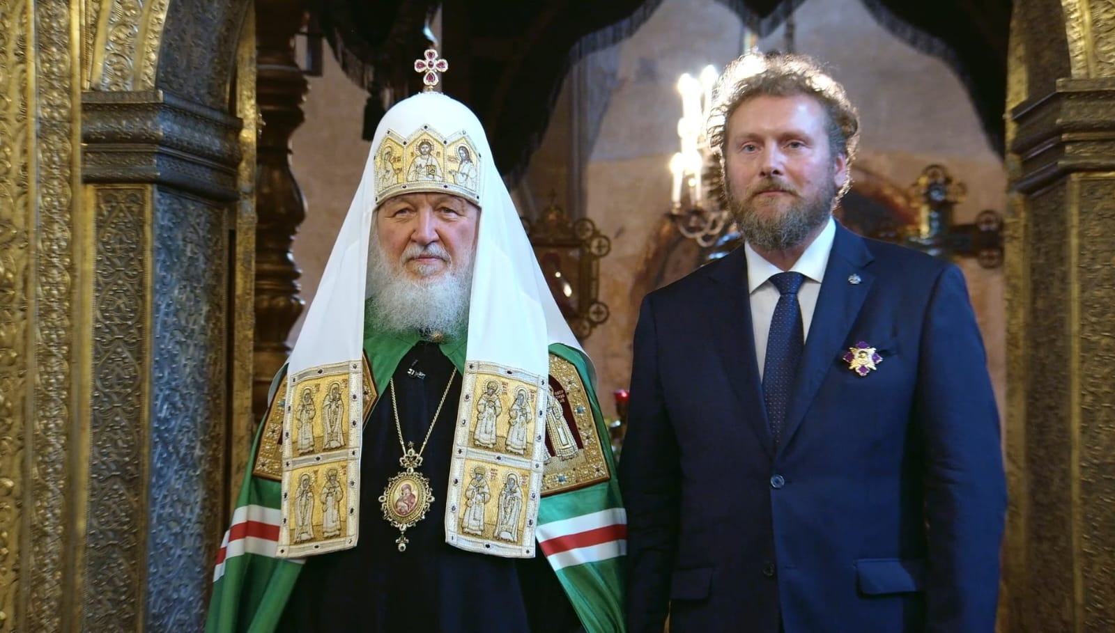 Художник Филипп Москвитин высоко награжден Святейшим патриархом Кириллом