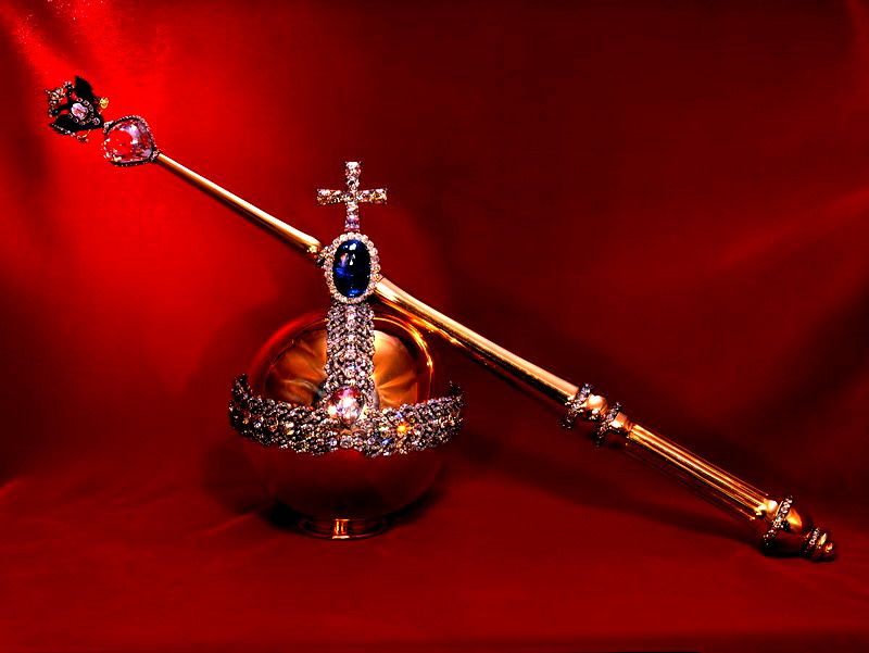 О трудностях монархической идеи